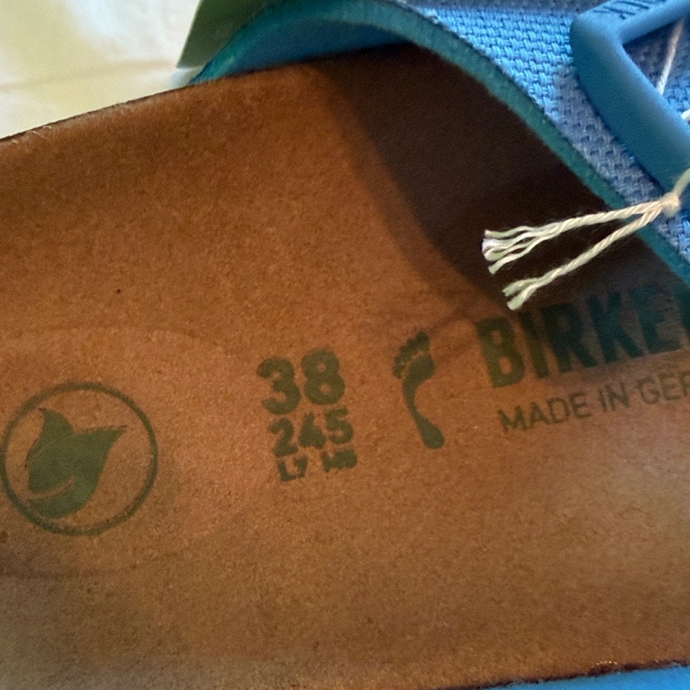 Birkenstock Arizona Rivet Logo Sandals in Sky Blue never worn - Picture 5 of 7